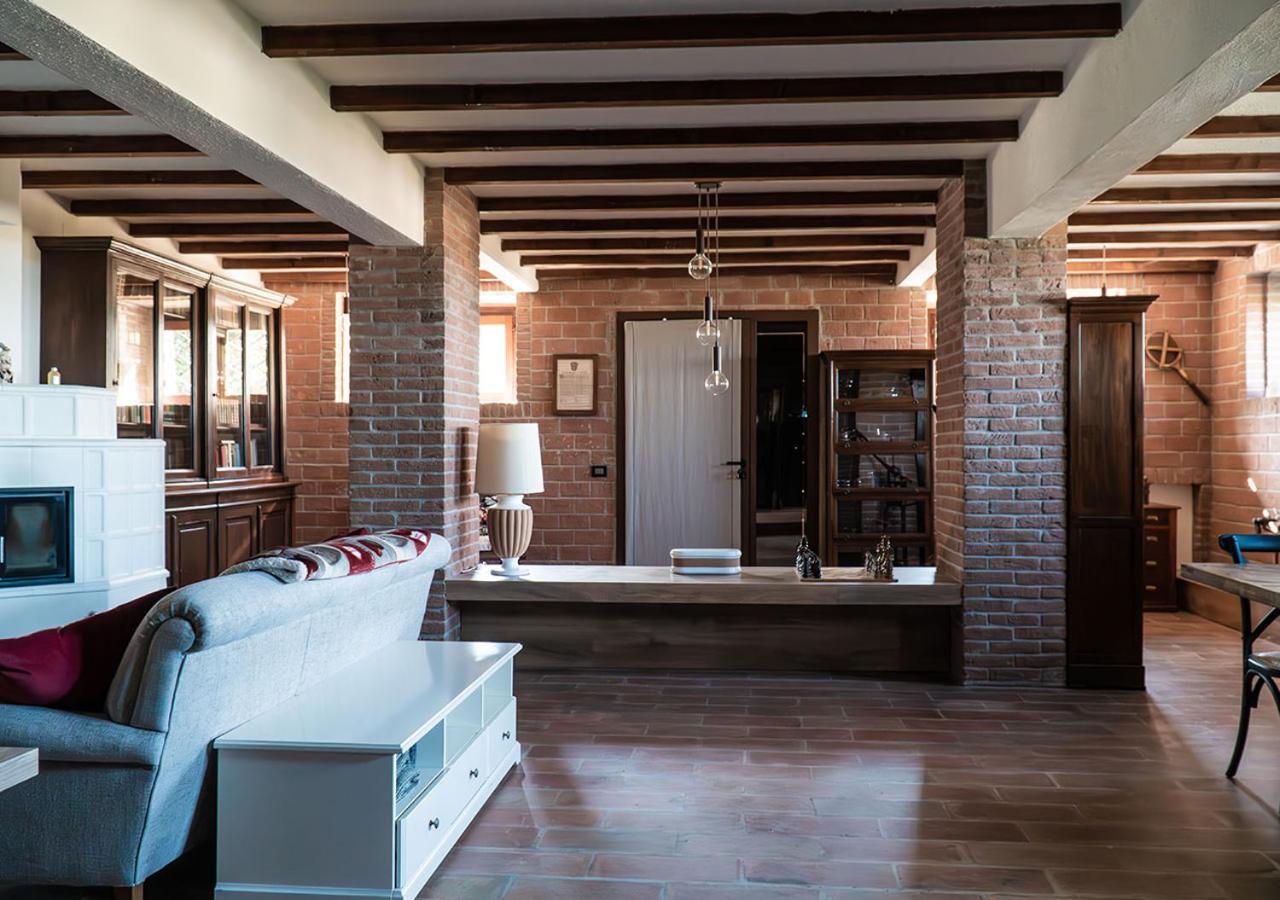 Ferienwohnung Casale Gambini Quattro Castella Exterior foto